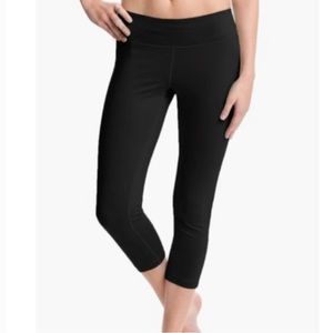 ❌ CLEARANCE Zella Yoga Black Cropped Side Mesh Leggings Women’s Small